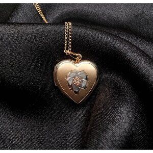 Vintage Tru Kay 14K Gold Filled Heart Locket Necklace With Floral Design & Chain